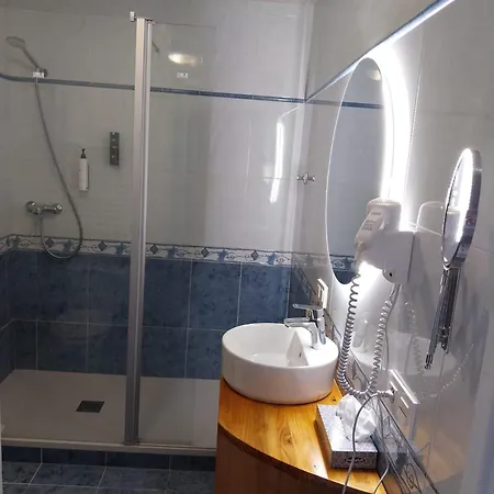 Hotel Logis Hotel&restaurant Bergeret Sport 3*