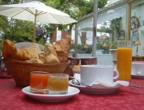 Logis & Restaurant Bergeret Sport Hendaye