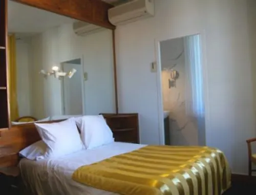 Logis & Restaurant Bergeret Sport 3* Hendaye