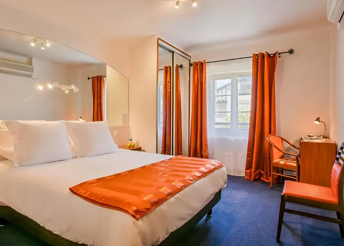 Otel Logis & Restaurant Bergeret Sport 3*