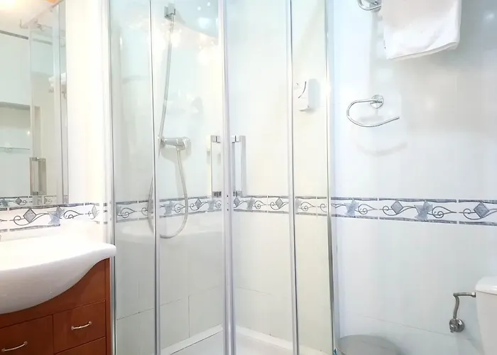 Logis & Restaurant Bergeret Sport Otel Hendaye