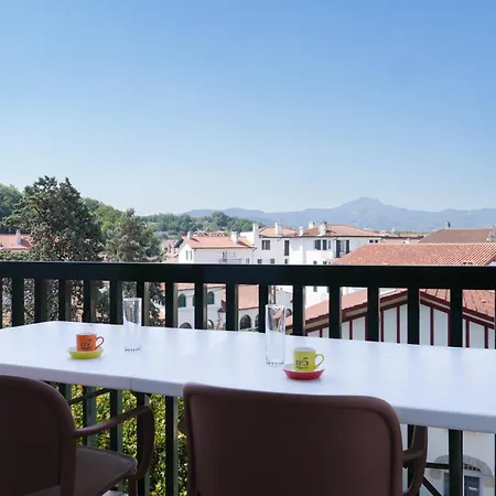 Szálloda Logis & Restaurant Bergeret Sport