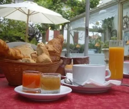 Logis & Restaurant Bergeret Sport Hendaya