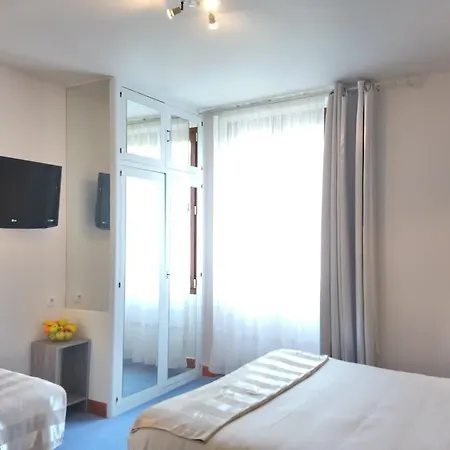 Logis & Restaurant Bergeret Sport 3* Hendaya