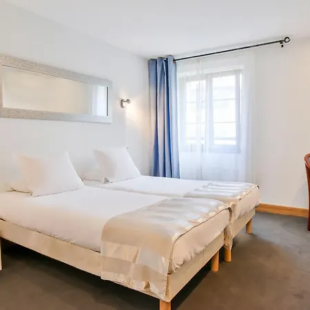 Hotel Logis & Restaurant Bergeret Sport Hendaya